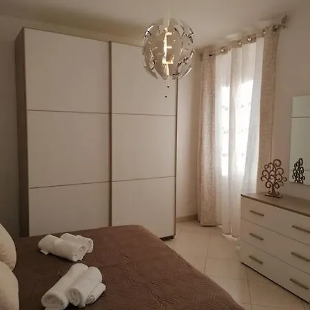 Casa Andreina בית נופש *